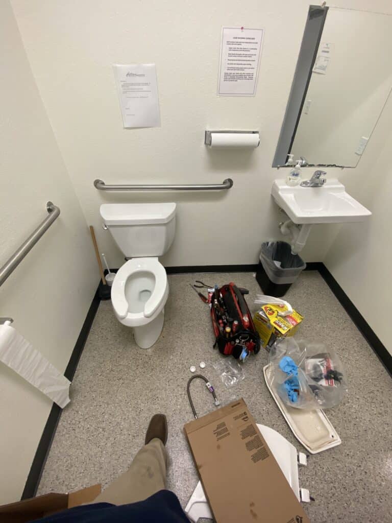 Toilets - Gal Plumbing Industries LLC in Katy, TX